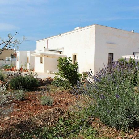 Отель La Casa Bianca Монополи Экстерьер фото