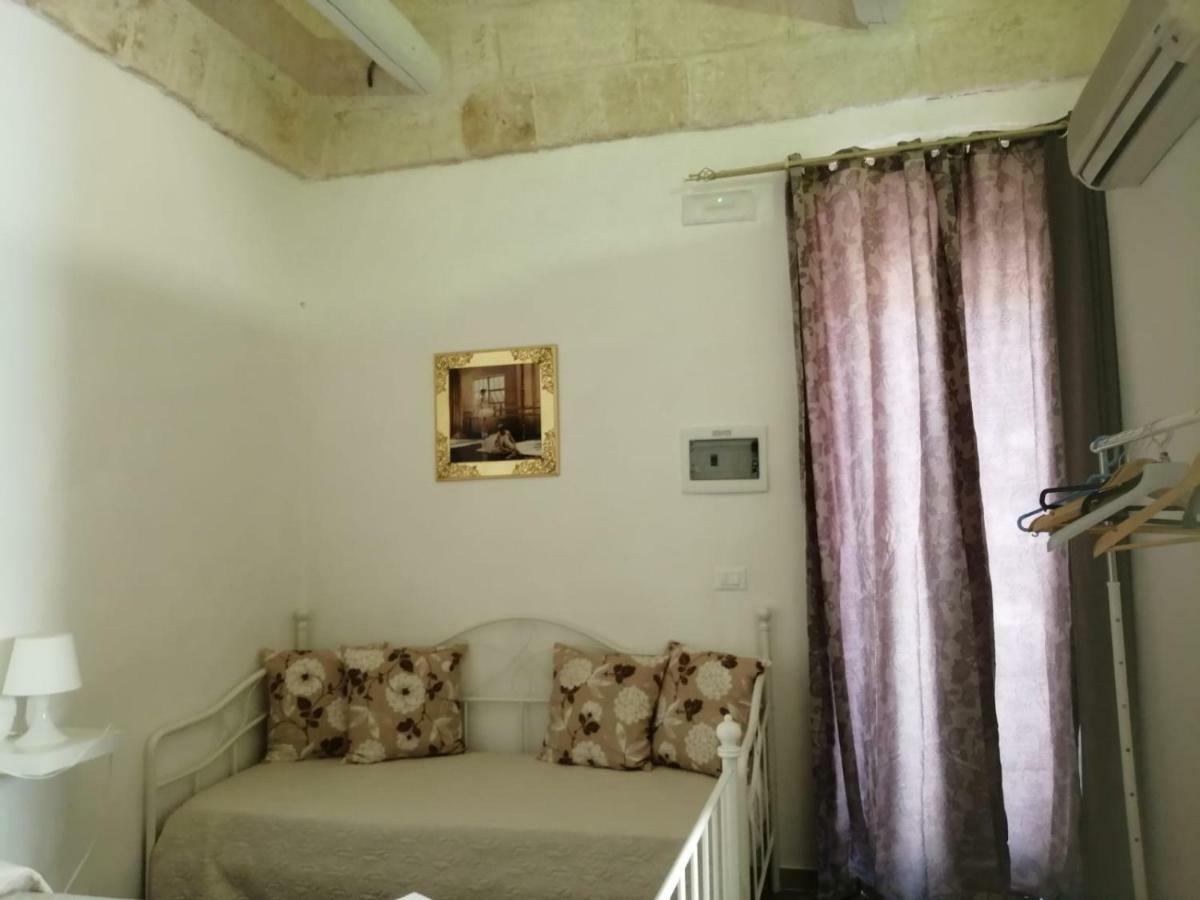 Отель La Casa Bianca Монополи Экстерьер фото